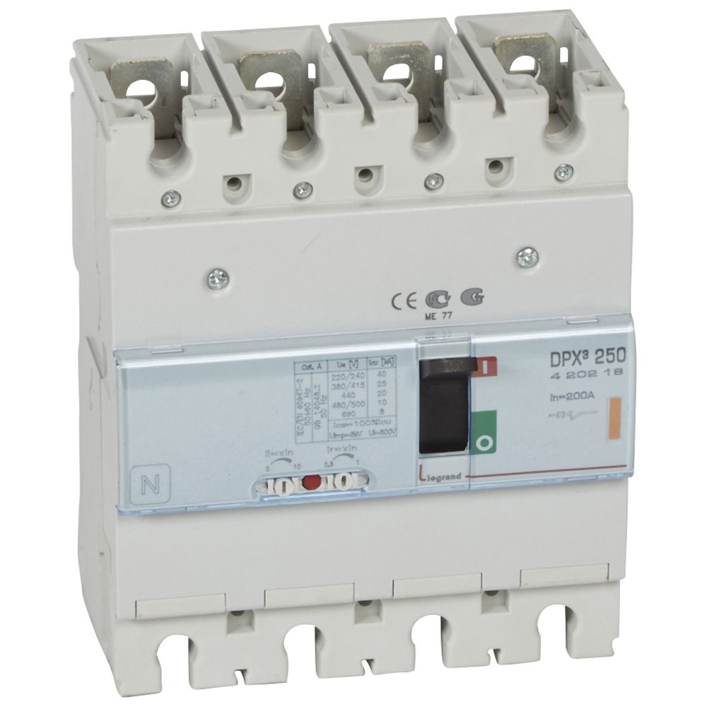 DPX3: kompakt prekidac 250A, 4P, F, FC, In=200A, Un=380/415V (Icu=25kA, Ics=100%Icu), termomagnetna zastitna jedinica (In=200A, Ir=0.8-1In, Im=5-10In)